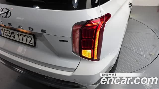 2023 Hyundai The New Palisade Gasoline 3.8 4WD Sold VIN KMHR581EDPU614200 – interior seats 2023 Hyundai The New Palisade Gasoline 3.8 4WD Sold VIN KMHR581EDPU614200 – interior seats