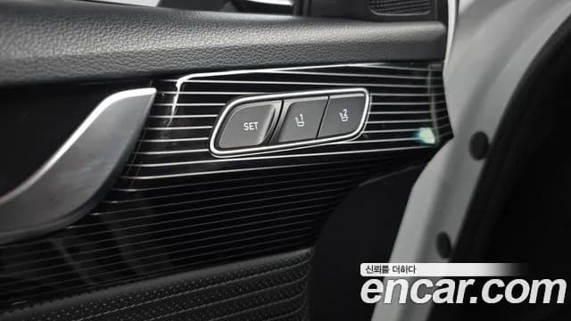 2024 Hyundai The New Palisade Gasoline 3.8 2WD Sold VIN KMHR581EDRU845655 – interior seats 2024 Hyundai The New Palisade Gasoline 3.8 2WD Sold VIN KMHR581EDRU845655 – interior seats