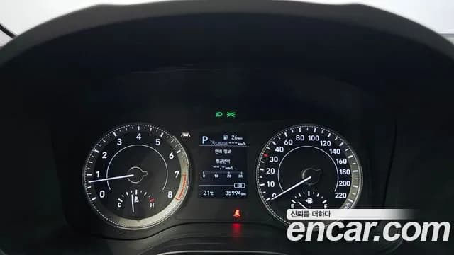 2020 Hyundai Venue 1.6 Smart Sold VIN KMHRA813ELU010195 – rear exterior 2020 Hyundai Venue 1.6 Smart Sold VIN KMHRA813ELU010195 – rear exterior