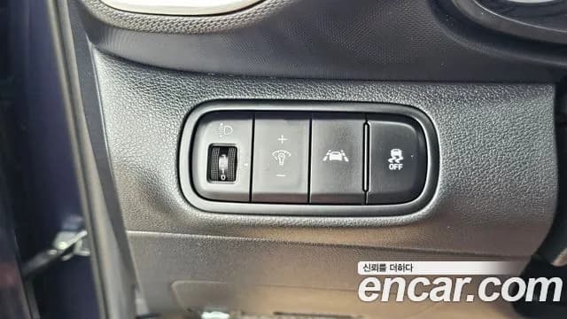 2020 Hyundai Venue 1.6 Modern Sold VIN KMHRB813ELU001378 – rear exterior 2020 Hyundai Venue 1.6 Modern Sold VIN KMHRB813ELU001378 – rear exterior