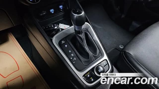 2020 Hyundai Venue 1.6 Modern Sold VIN KMHRB813ELU010282 – exterior detail 2020 Hyundai Venue 1.6 Modern Sold VIN KMHRB813ELU010282 – exterior detail