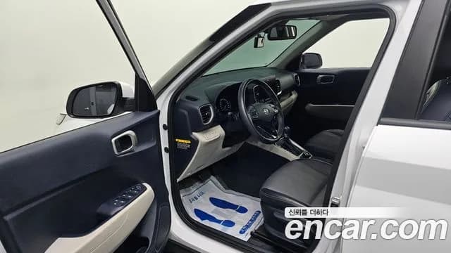 2020 Hyundai Venue 1.6 Modern Sold VIN KMHRB813ELU037678 – side profile 2020 Hyundai Venue 1.6 Modern Sold VIN KMHRB813ELU037678 – side profile