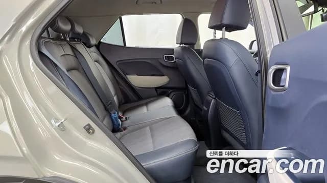 2020 Hyundai Venue 1.6 Modern Sold VIN KMHRB813ELU049218 – trunk area 2020 Hyundai Venue 1.6 Modern Sold VIN KMHRB813ELU049218 – trunk area