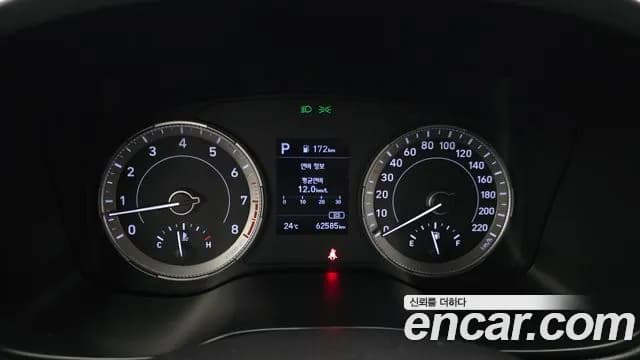 2020 Hyundai Venue 1.6 Modern Sold VIN KMHRB813ELU054101 – side profile 2020 Hyundai Venue 1.6 Modern Sold VIN KMHRB813ELU054101 – side profile