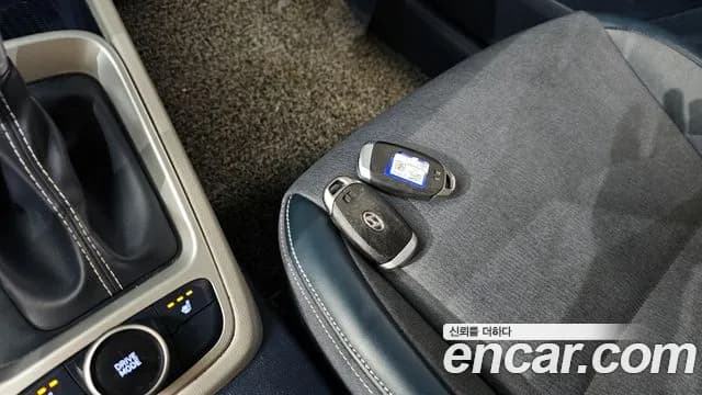 2020 Hyundai Venue 1.6 Modern Sold VIN KMHRB813ELU054947 – rear exterior 2020 Hyundai Venue 1.6 Modern Sold VIN KMHRB813ELU054947 – rear exterior