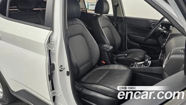 2020 Hyundai Venue 1.6 Modern Sold VIN KMHRB813ELU054956 – side profile 2020 Hyundai Venue 1.6 Modern Sold VIN KMHRB813ELU054956 – side profile
