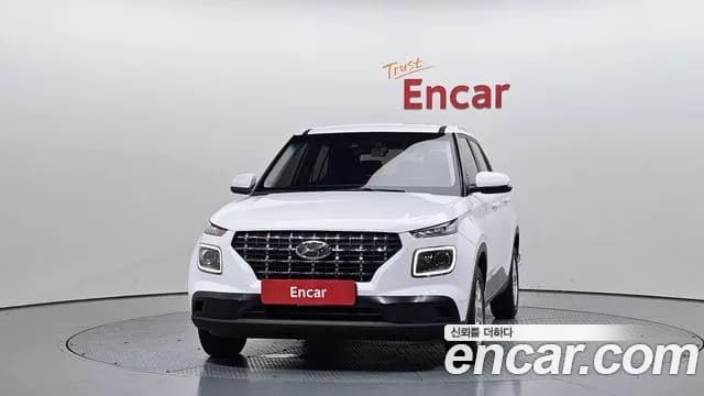2020 Hyundai Venue 1.6 Modern Sold VIN KMHRB813ELU054956 – interior seats 2020 Hyundai Venue 1.6 Modern Sold VIN KMHRB813ELU054956 – interior seats