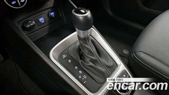 2021 Hyundai Venue 1.6 Modern Sold VIN KMHRB813EMU112954 – exterior detail 2021 Hyundai Venue 1.6 Modern Sold VIN KMHRB813EMU112954 – exterior detail