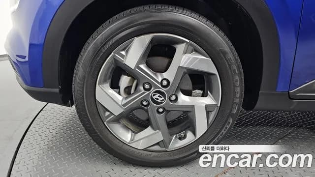 2021 Hyundai Venue 1.6 Modern Sold VIN KMHRB813EMU115539 – exterior detail 2021 Hyundai Venue 1.6 Modern Sold VIN KMHRB813EMU115539 – exterior detail