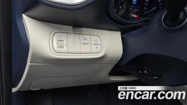 2021 Hyundai Venue 1.6 Modern Sold VIN KMHRB813EMU117495 – exterior detail 2021 Hyundai Venue 1.6 Modern Sold VIN KMHRB813EMU117495 – exterior detail
