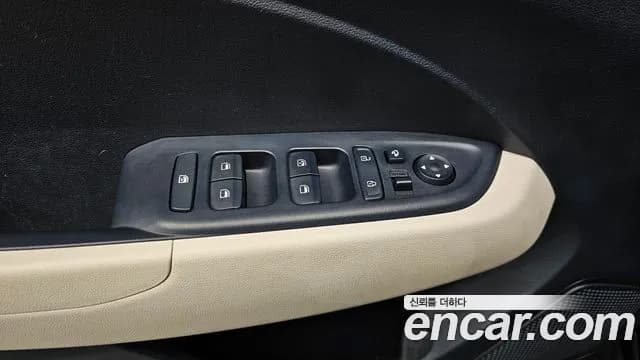 2021 Hyundai Venue 1.6 Modern Sold VIN KMHRB813EMU123349 – trunk area 2021 Hyundai Venue 1.6 Modern Sold VIN KMHRB813EMU123349 – trunk area