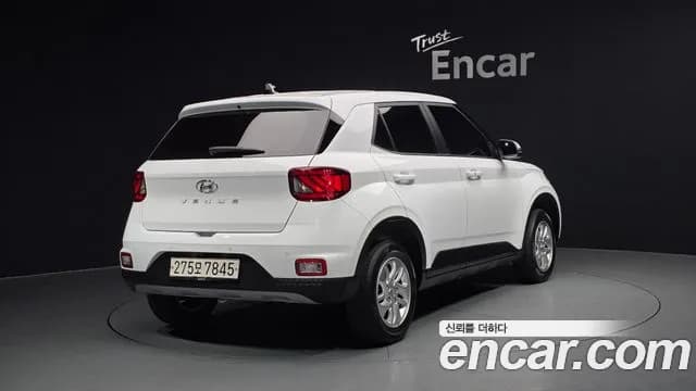 2021 Hyundai Venue 1.6 Modern Plus Sold VIN KMHRB813ENU156019 – rear exterior 2021 Hyundai Venue 1.6 Modern Plus Sold VIN KMHRB813ENU156019 – rear exterior