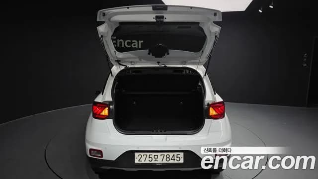2021 Hyundai Venue 1.6 Modern Plus Sold VIN KMHRB813ENU156019 – trunk area 2021 Hyundai Venue 1.6 Modern Plus Sold VIN KMHRB813ENU156019 – trunk area