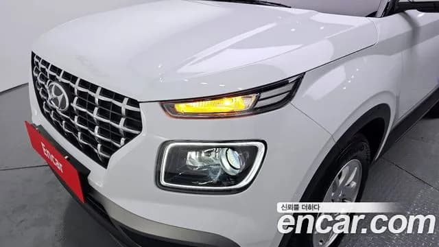2022 Hyundai Venue 1.6 Modern Plus Sold VIN KMHRB813ENU158273 – exterior detail 2022 Hyundai Venue 1.6 Modern Plus Sold VIN KMHRB813ENU158273 – exterior detail