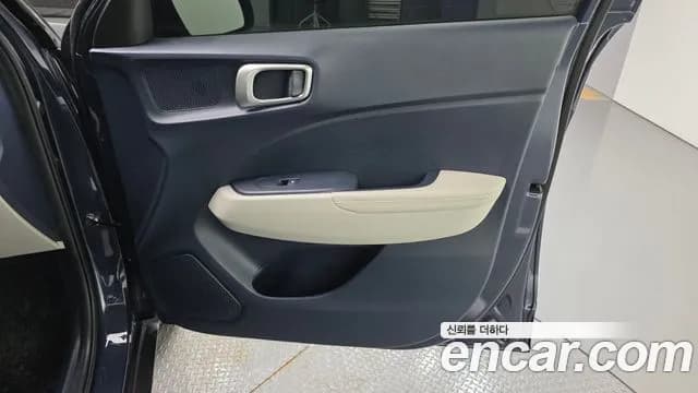 2022 Hyundai Venue 1.6 Modern Plus Sold VIN KMHRB813ENU164574 – photo 25 2022 Hyundai Venue 1.6 Modern Plus Sold VIN KMHRB813ENU164574 – photo 25