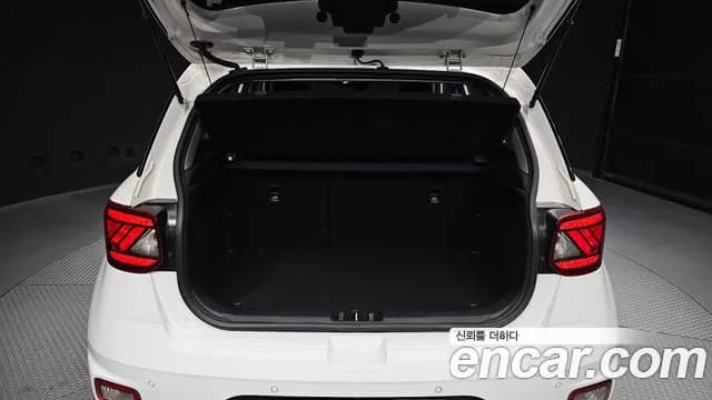 2022 Hyundai Venue 1.6 Modern Plus Sold VIN KMHRB813ENU178864 – photo 11 2022 Hyundai Venue 1.6 Modern Plus Sold VIN KMHRB813ENU178864 – photo 11