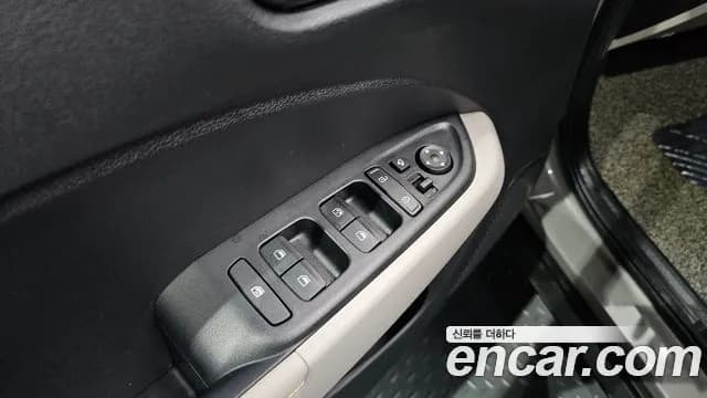 2020 Hyundai Venue 1.6 Flux Sold VIN KMHRC813ELU054756 – photo 20 2020 Hyundai Venue 1.6 Flux Sold VIN KMHRC813ELU054756 – photo 20