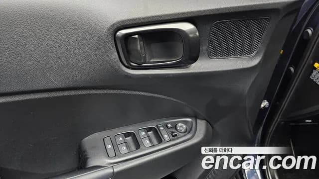 2020 Hyundai Venue 1.6 Flux Sold VIN KMHRC813ELU058395 – interior seats 2020 Hyundai Venue 1.6 Flux Sold VIN KMHRC813ELU058395 – interior seats