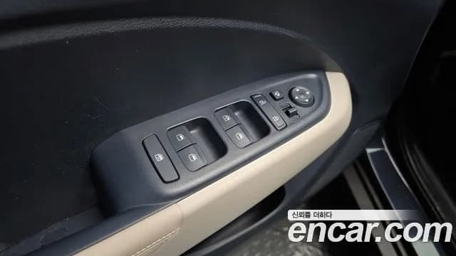 2020 Hyundai Venue 1.6 Flux Sold VIN KMHRC813ELU062042 – photo 12 2020 Hyundai Venue 1.6 Flux Sold VIN KMHRC813ELU062042 – photo 12
