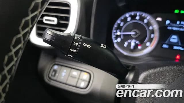 2021 Hyundai Venue 1.6 Flux Sold VIN KMHRC813EMU086941 – photo 15 2021 Hyundai Venue 1.6 Flux Sold VIN KMHRC813EMU086941 – photo 15
