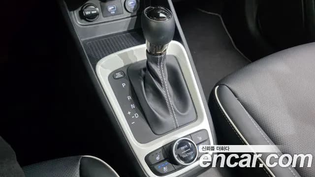 2021 Hyundai Venue 1.6 Flux Sold VIN KMHRC813EMU099292 – rear exterior 2021 Hyundai Venue 1.6 Flux Sold VIN KMHRC813EMU099292 – rear exterior