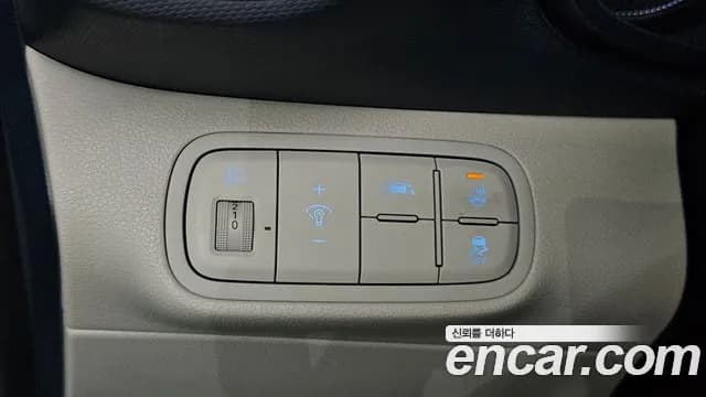 2021 Hyundai Venue 1.6 Flux Sold VIN KMHRC813EMU109245 – exterior detail 2021 Hyundai Venue 1.6 Flux Sold VIN KMHRC813EMU109245 – exterior detail