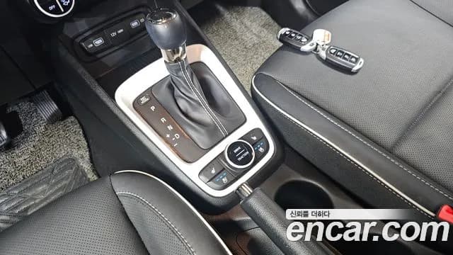 2022 Hyundai Venue 1.6 Flux Sold VIN KMHRC813ENU142385 – interior seats 2022 Hyundai Venue 1.6 Flux Sold VIN KMHRC813ENU142385 – interior seats