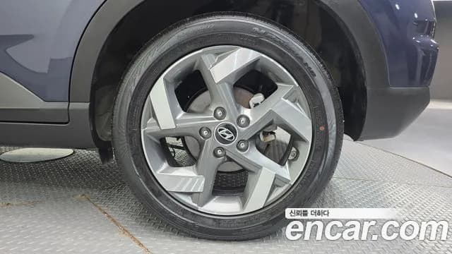 2022 Hyundai Venue 1.6 Flux Sold VIN KMHRC813ENU162136 – side profile 2022 Hyundai Venue 1.6 Flux Sold VIN KMHRC813ENU162136 – side profile