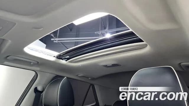 2022 Hyundai Venue 1.6 Flux Sold VIN KMHRC813ENU165714 – rear exterior 2022 Hyundai Venue 1.6 Flux Sold VIN KMHRC813ENU165714 – rear exterior