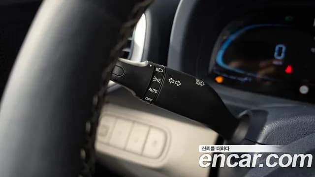 2023 Hyundai Venue 1.6 Flux Sold VIN KMHRC813EPU237920 – photo 26 2023 Hyundai Venue 1.6 Flux Sold VIN KMHRC813EPU237920 – photo 26