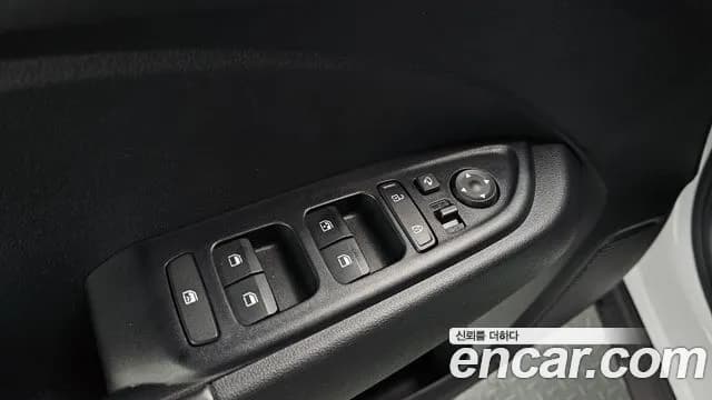 2023 Hyundai Venue 1.6 Flux Sold VIN KMHRC813EPU239497 – photo 11 2023 Hyundai Venue 1.6 Flux Sold VIN KMHRC813EPU239497 – photo 11