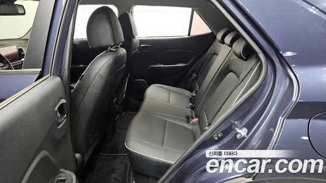 2023 Hyundai Venue 1.6 Flux Sold VIN KMHRC813EPU254038 – rear exterior 2023 Hyundai Venue 1.6 Flux Sold VIN KMHRC813EPU254038 – rear exterior