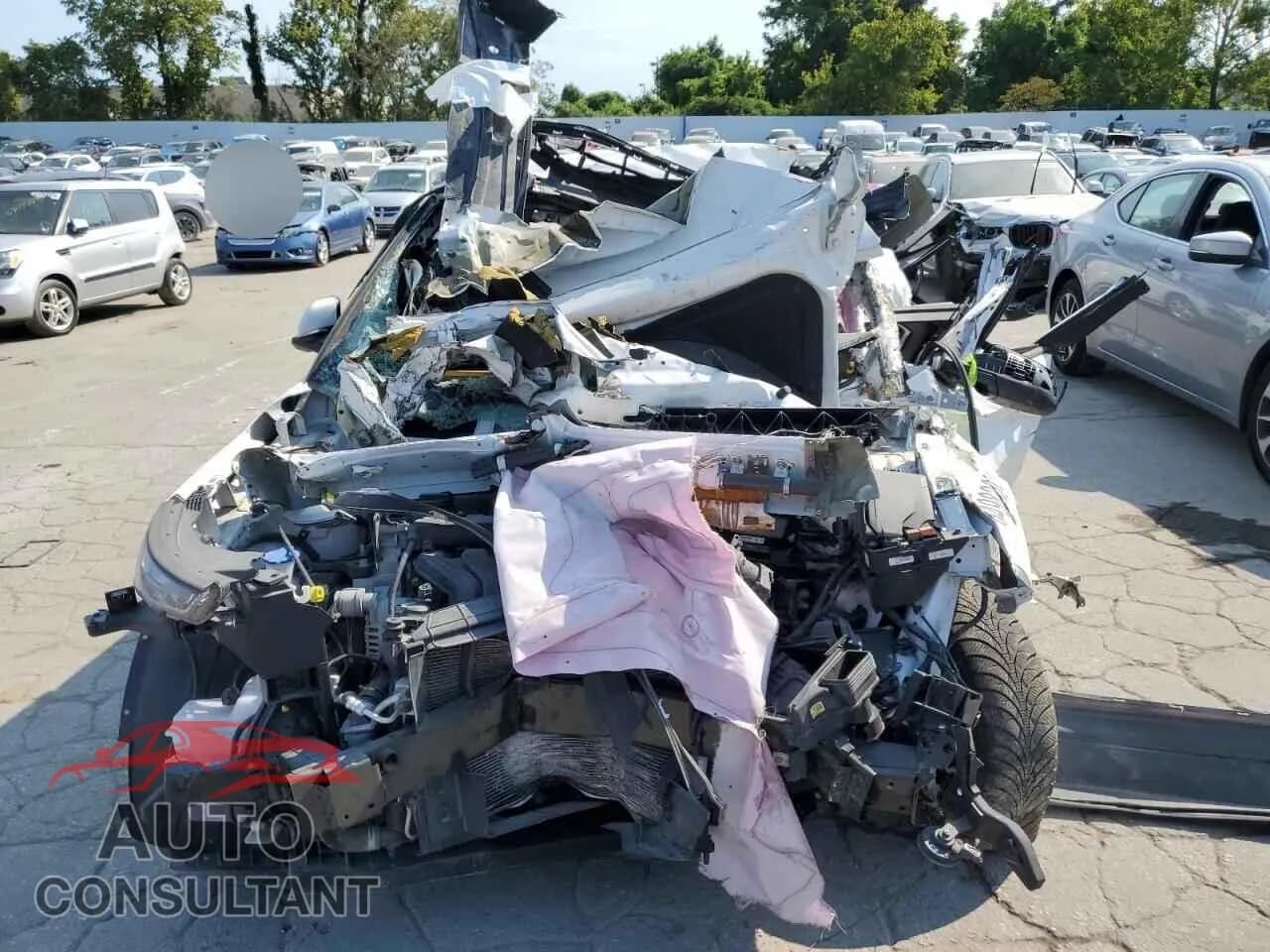 2020 HYUNDAI VENUE Damaged VIN KMHRC8A37LU025816 – interior seats 2020 HYUNDAI VENUE Damaged VIN KMHRC8A37LU025816 – interior seats