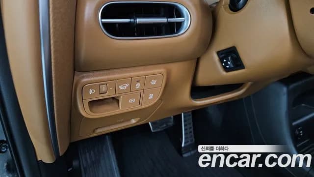 2025 Hyundai Palisade (LX3) Gasoline 2.5T 2WD 7-Seater Sold VIN KMHRK811BSU004872 – trunk area 2025 Hyundai Palisade (LX3) Gasoline 2.5T 2WD 7-Seater Sold VIN KMHRK811BSU004872 – trunk area
