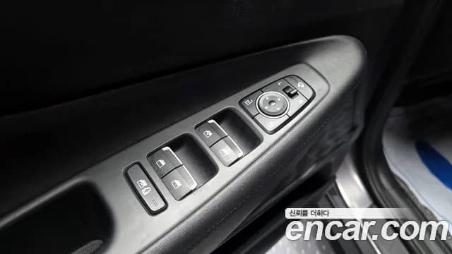2022 Hyundai The New Santa Fe HEV 1.6 2WD Sold VIN KMHS2811BNU051372 – front exterior 2022 Hyundai The New Santa Fe HEV 1.6 2WD Sold VIN KMHS2811BNU051372 – front exterior