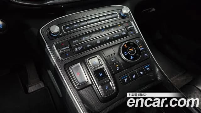 2022 Hyundai The New Santa Fe HEV 1.6 4WD Sold VIN KMHS2811DNU019673 – photo 18 2022 Hyundai The New Santa Fe HEV 1.6 4WD Sold VIN KMHS2811DNU019673 – photo 18