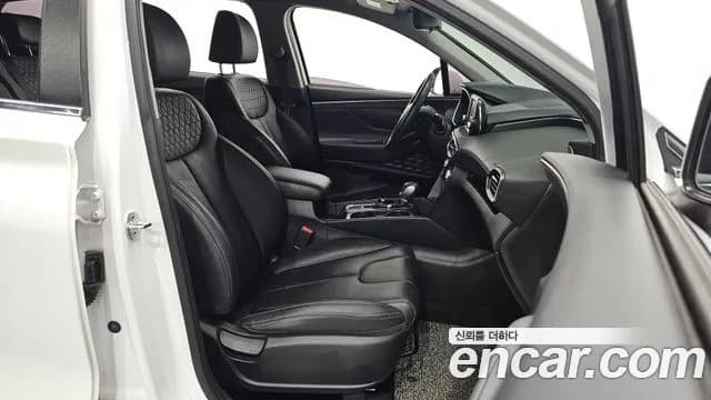 2019 Hyundai Santa Fe TM Gasoline 2.0T 2WD Sold VIN KMHS281ABKU163010 – interior seats 2019 Hyundai Santa Fe TM Gasoline 2.0T 2WD Sold VIN KMHS281ABKU163010 – interior seats