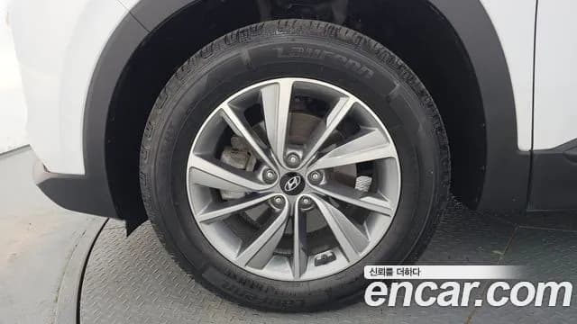 2019 Hyundai Santa Fe TM Gasoline 2.0T 2WD Sold VIN KMHS281ABKU163010 – undercarriage 2019 Hyundai Santa Fe TM Gasoline 2.0T 2WD Sold VIN KMHS281ABKU163010 – undercarriage