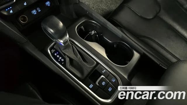 2020 Hyundai Santa Fe TM Gasoline 2.0T 2WD Sold VIN KMHS281ABLU212798 – front exterior 2020 Hyundai Santa Fe TM Gasoline 2.0T 2WD Sold VIN KMHS281ABLU212798 – front exterior