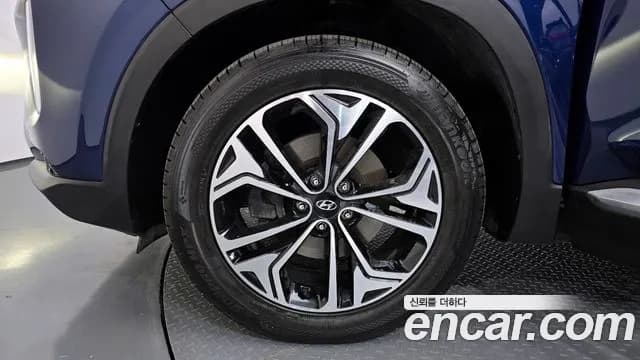2020 Hyundai Santa Fe TM Gasoline 2.0T 2WD Sold VIN KMHS281ABLU212798 – interior seats 2020 Hyundai Santa Fe TM Gasoline 2.0T 2WD Sold VIN KMHS281ABLU212798 – interior seats