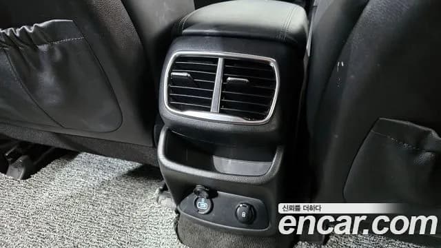 2020 Hyundai Santa Fe TM Gasoline 2.0T 2WD Sold VIN KMHS281ABLU212798 – photo 15 2020 Hyundai Santa Fe TM Gasoline 2.0T 2WD Sold VIN KMHS281ABLU212798 – photo 15