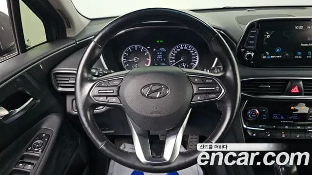 2020 Hyundai Santa Fe TM Gasoline 2.0T 2WD Sold VIN KMHS281ABLU299619 – trunk area 2020 Hyundai Santa Fe TM Gasoline 2.0T 2WD Sold VIN KMHS281ABLU299619 – trunk area