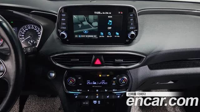 2020 Hyundai Santa Fe TM Gasoline 2.0T 2WD Sold VIN KMHS281ABLU303551 – dashboard 2020 Hyundai Santa Fe TM Gasoline 2.0T 2WD Sold VIN KMHS281ABLU303551 – dashboard