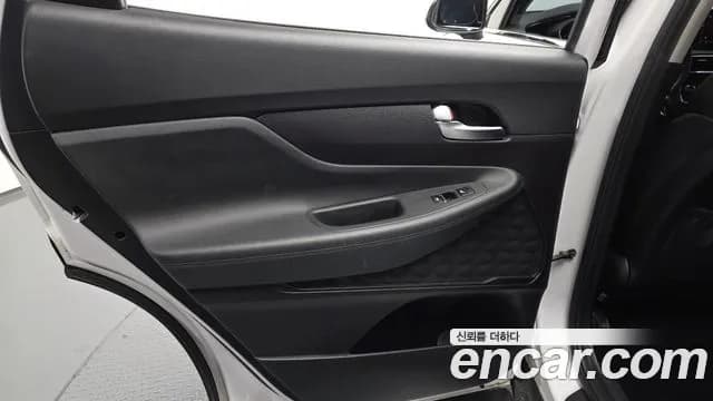 2019 Hyundai Santa Fe TM Diesel 2.0 2WD Sold VIN KMHS281BBKU006362 – interior seats 2019 Hyundai Santa Fe TM Diesel 2.0 2WD Sold VIN KMHS281BBKU006362 – interior seats