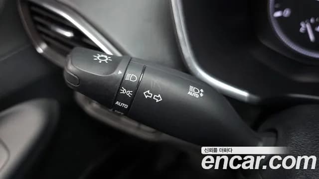 2019 Hyundai Santa Fe TM Diesel 2.0 2WD Sold VIN KMHS281BBKU006362 – exterior detail 2019 Hyundai Santa Fe TM Diesel 2.0 2WD Sold VIN KMHS281BBKU006362 – exterior detail