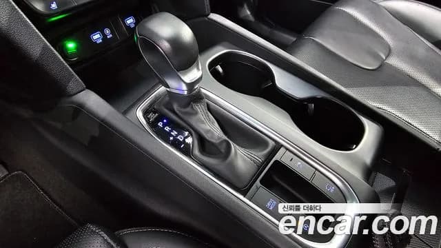 2019 Hyundai Santa Fe TM Diesel 2.0 2WD Sold VIN KMHS281BBKU058801 – interior seats 2019 Hyundai Santa Fe TM Diesel 2.0 2WD Sold VIN KMHS281BBKU058801 – interior seats