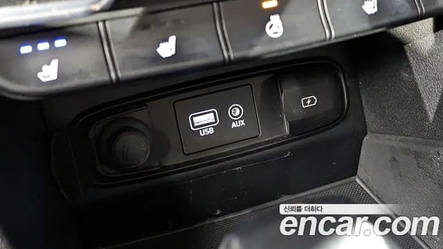 2019 Hyundai Santa Fe TM Diesel 2.0 2WD Sold VIN KMHS281BBKU061457 – interior seats 2019 Hyundai Santa Fe TM Diesel 2.0 2WD Sold VIN KMHS281BBKU061457 – interior seats