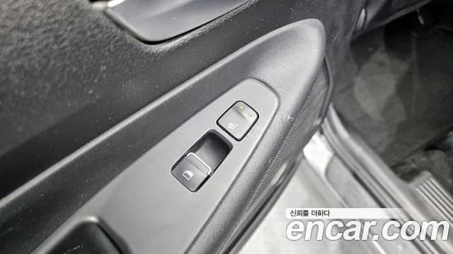 2019 Hyundai Santa Fe TM Diesel 2.0 2WD Sold VIN KMHS281BBKU061457 – undercarriage 2019 Hyundai Santa Fe TM Diesel 2.0 2WD Sold VIN KMHS281BBKU061457 – undercarriage