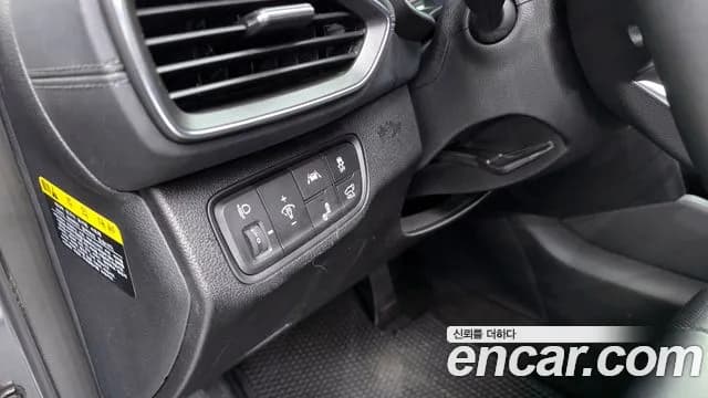 2019 Hyundai Santa Fe TM Diesel 2.0 2WD Sold VIN KMHS281BBKU083097 – interior seats 2019 Hyundai Santa Fe TM Diesel 2.0 2WD Sold VIN KMHS281BBKU083097 – interior seats