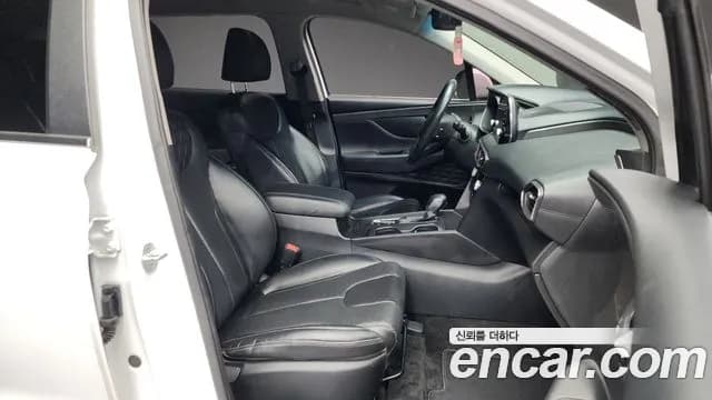 2019 Hyundai Santa Fe TM Diesel 2.0 2WD Sold VIN KMHS281BBKU135781 – interior seats 2019 Hyundai Santa Fe TM Diesel 2.0 2WD Sold VIN KMHS281BBKU135781 – interior seats